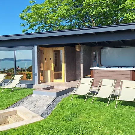 Guest house Szivarvany Vendeghaz