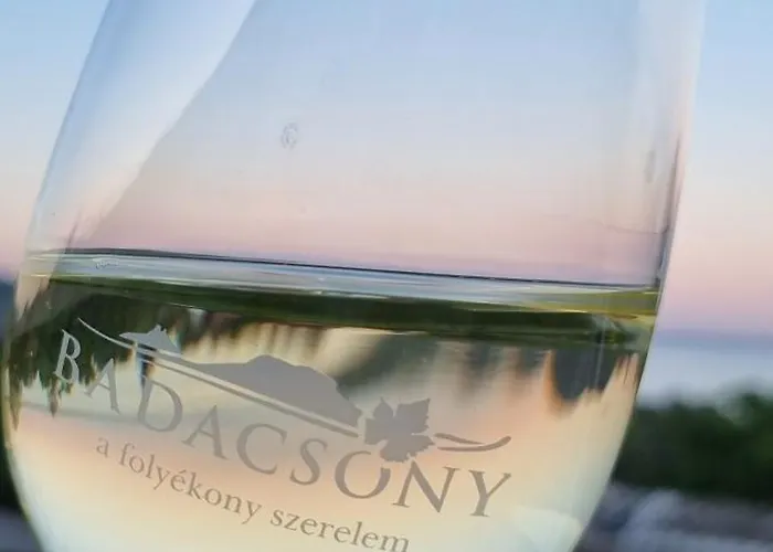 Szivarvany Vendeghaz Vendégház *