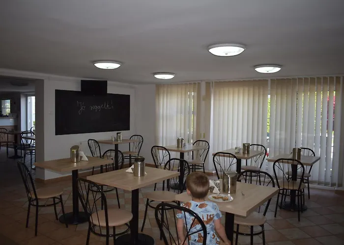 Szivarvany Vendeghaz Badacsonytomaj