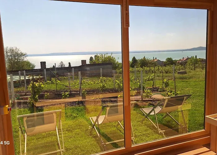 Szivarvany Vendeghaz Vendégház